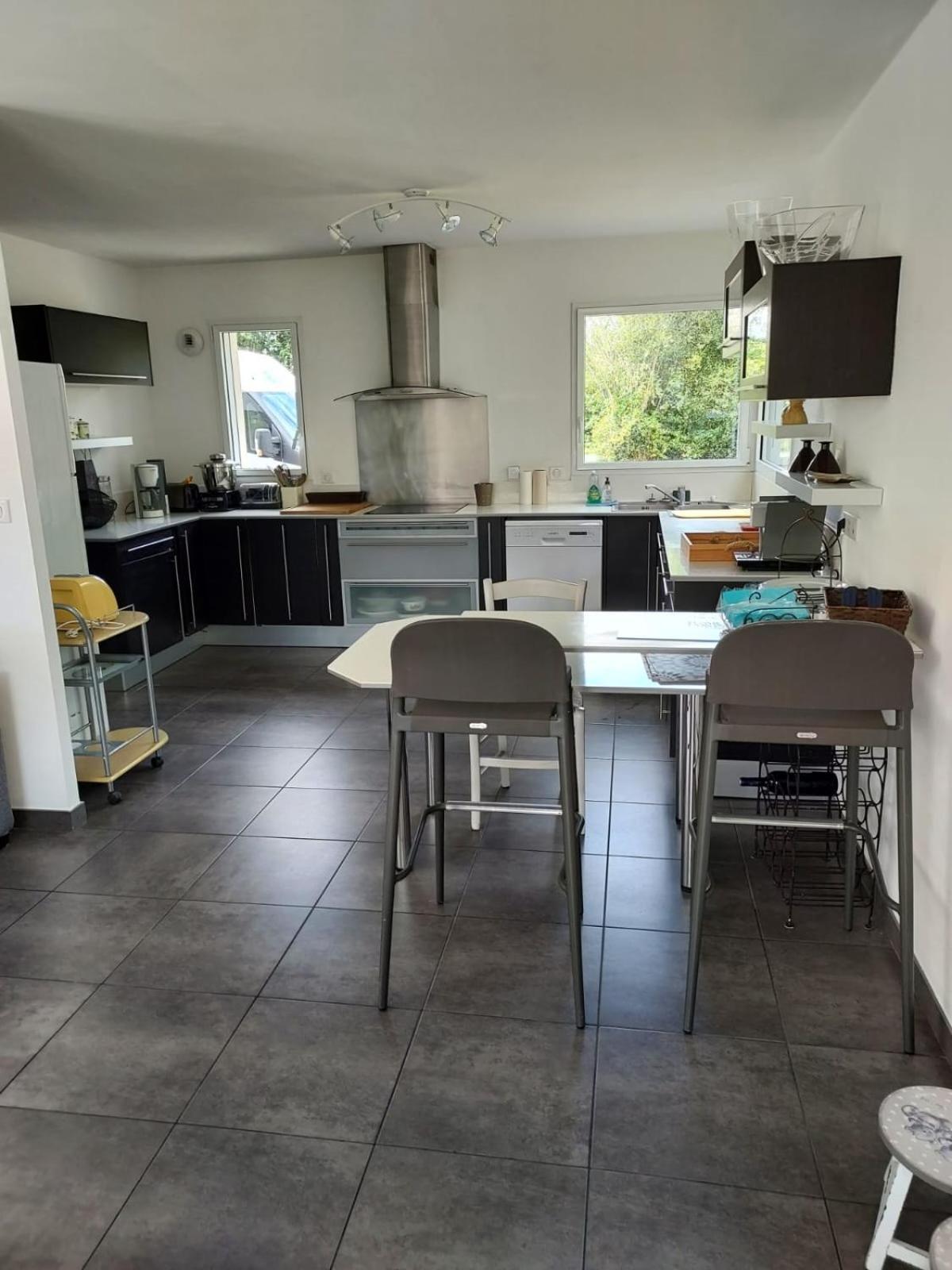 Villa Familiale Bord De Mer Beg-Meil Bagian luar foto