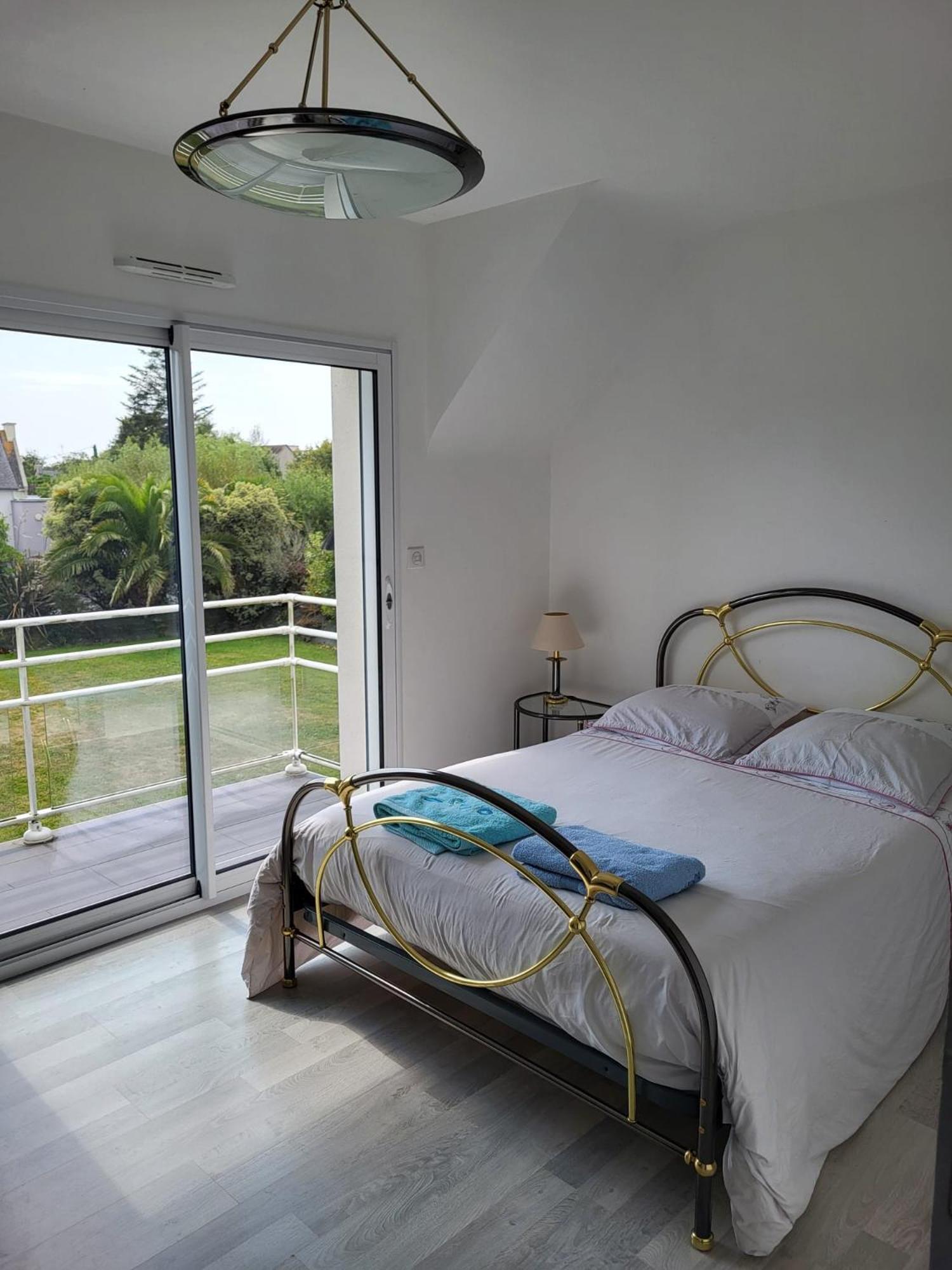 Villa Familiale Bord De Mer Beg-Meil Bagian luar foto